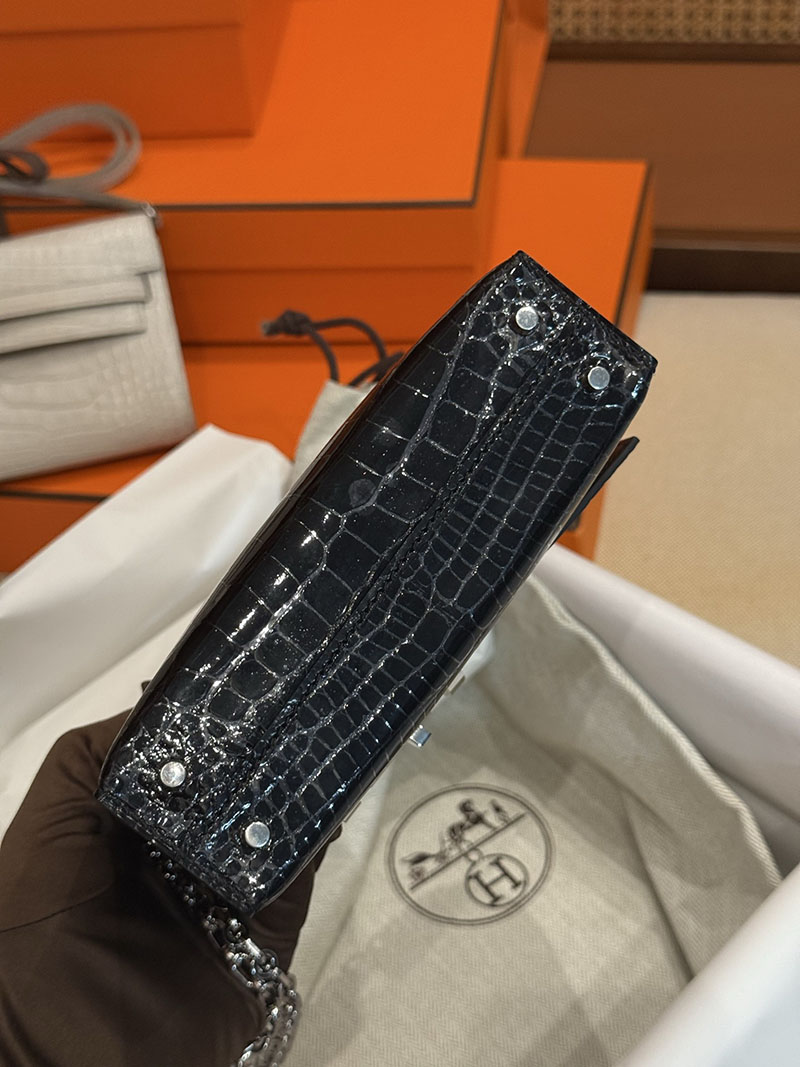 エルメスコピー Verrou Hermès ヴェルーミニ 黒 ブラック クロコダイル アリゲーターマット シルバー金具 2524181 - 画像 (5)