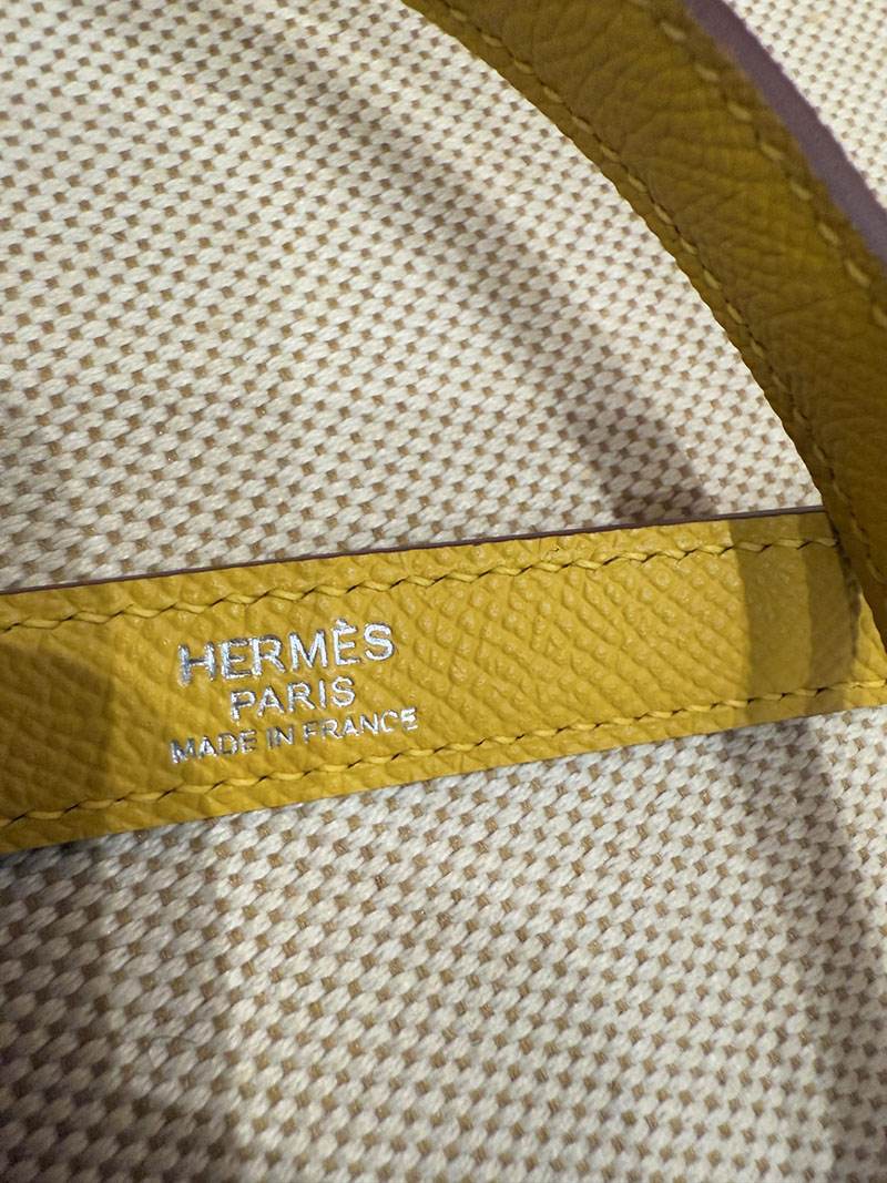 エルメスケリーバッグ定価 HERMES ケリー28 外縫い ジョーヌアンブル ヴォーエプソン シルバー金具 2524182 - 画像 (14)