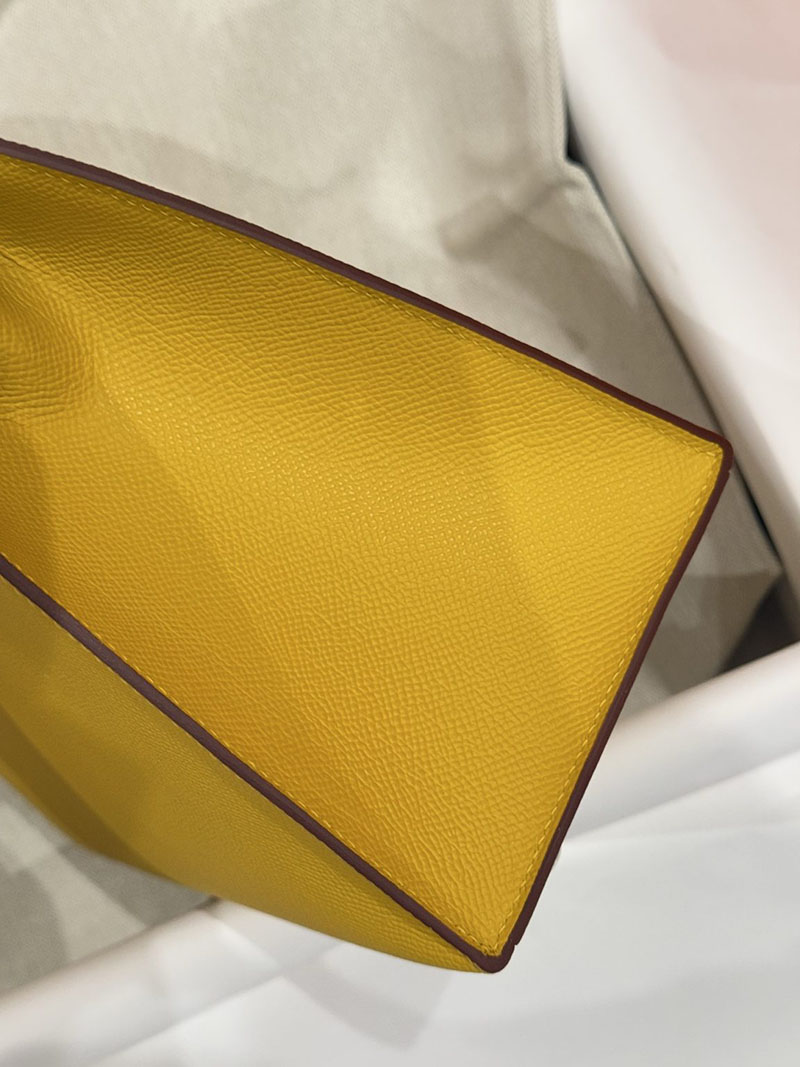 エルメスケリーバッグ定価 HERMES ケリー28 外縫い ジョーヌアンブル ヴォーエプソン シルバー金具 2524182 - 画像 (8)