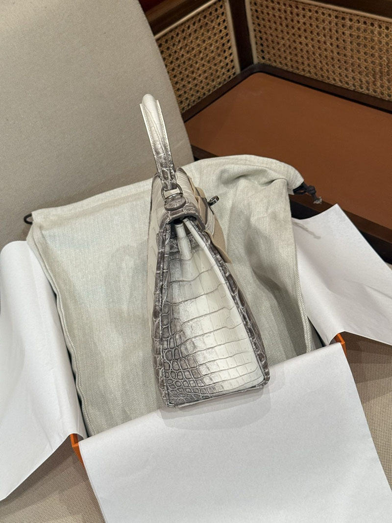 エルメス ケリー25 クロコ 定価 HERMES ケリー25 内縫い ヒマラヤ クロコダイル ニロティカスマット シルバー金具 2524185 - 画像 (27)