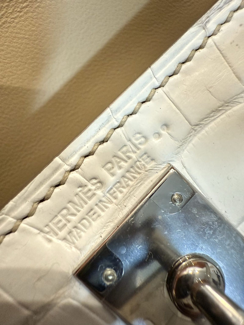 エルメスコピー ミニケリー 定価 HERMES ケリーミニ2 外縫い ヒマラヤ クロコダイル ニロティカスマット シルバー金具 2524199 - 画像 (5)
