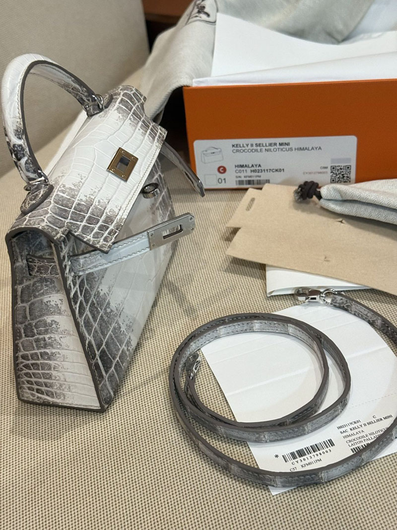 エルメスコピー ミニケリー 定価 HERMES ケリーミニ2 外縫い ヒマラヤ クロコダイル ニロティカスマット シルバー金具 2524199 - 画像 (4)