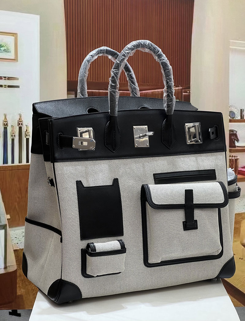 エルメスコピー オータクロア40 メンズ HERMES オータクロア 40cm カーゴ 黒 ブラック/グレー トワルアッシュ×スイフト シルバー金具 2524219 - 画像 (4)