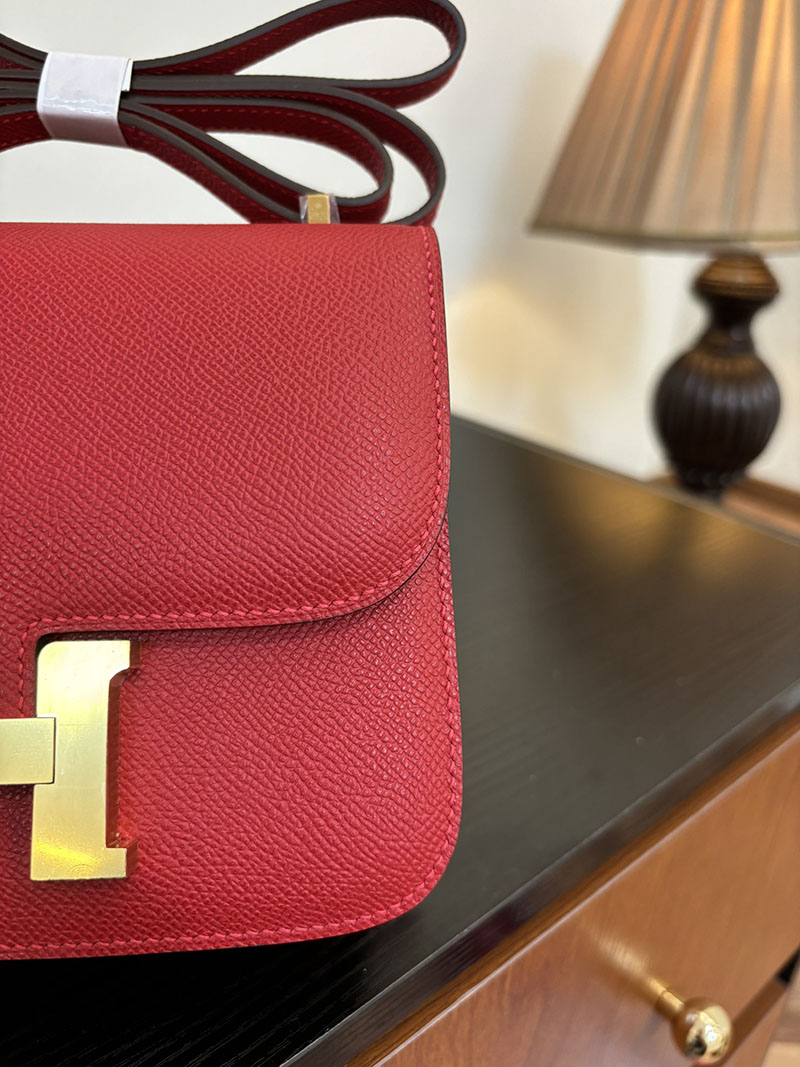 エルメス コンスタンス 超N品 HERMES コンスタンス3 ミニ ルージュカザック ヴォーエプソン ゴールド\シルバー金具 2524276 - 画像 (3)