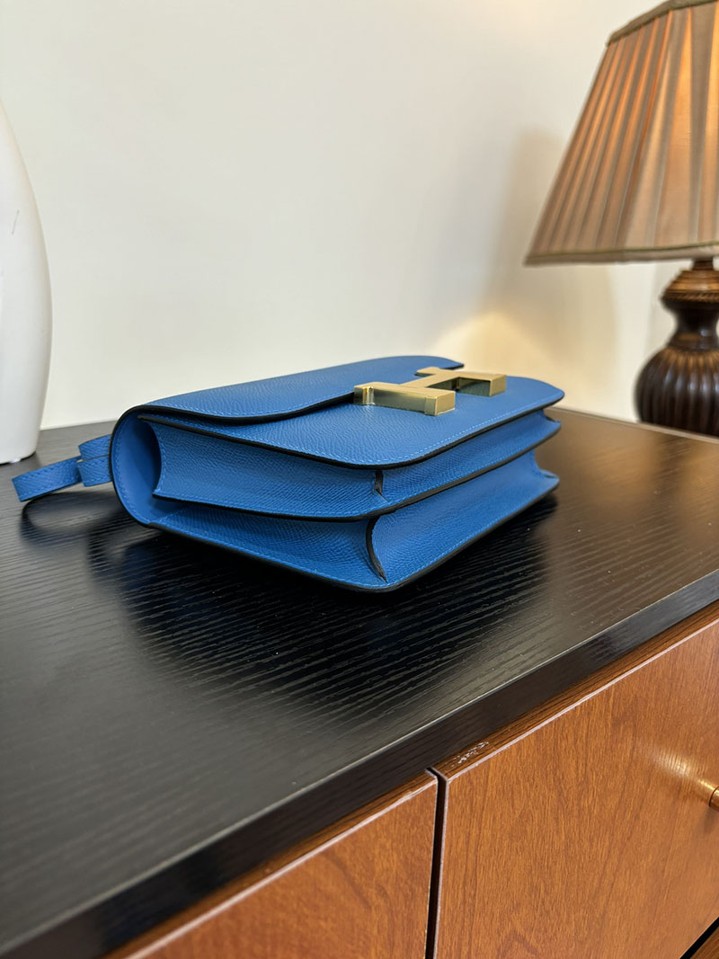 エルメス コンスタンス 超N品 HERMES コンスタンス3 ミニ ブルーゼリージュ ヴォーエプソン ゴールド\シルバー金具 2524284 - 画像 (7)