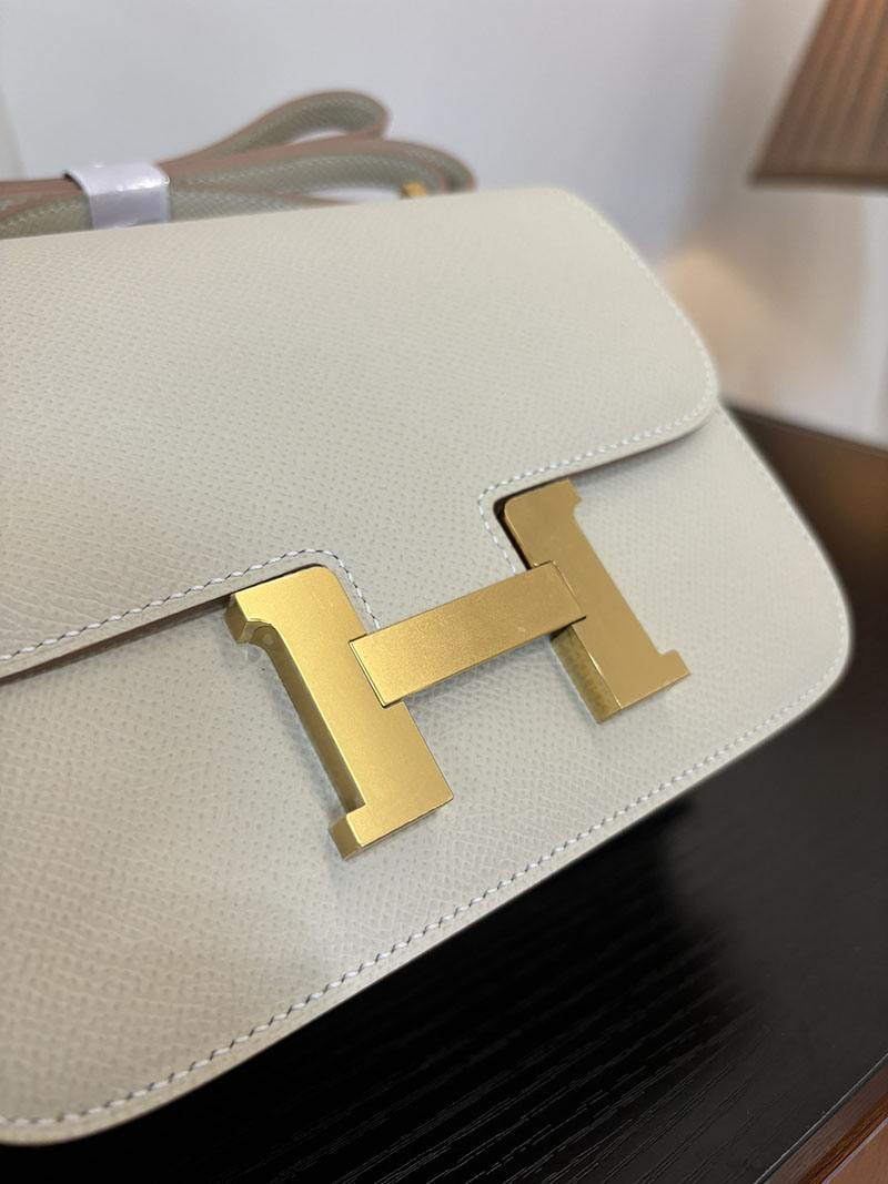 エルメス コンスタンス 超N品 HERMES コンスタンス3 ミニ クレ ヴォーエプソン ゴールド\シルバー金具 2524290 - 画像 (9)