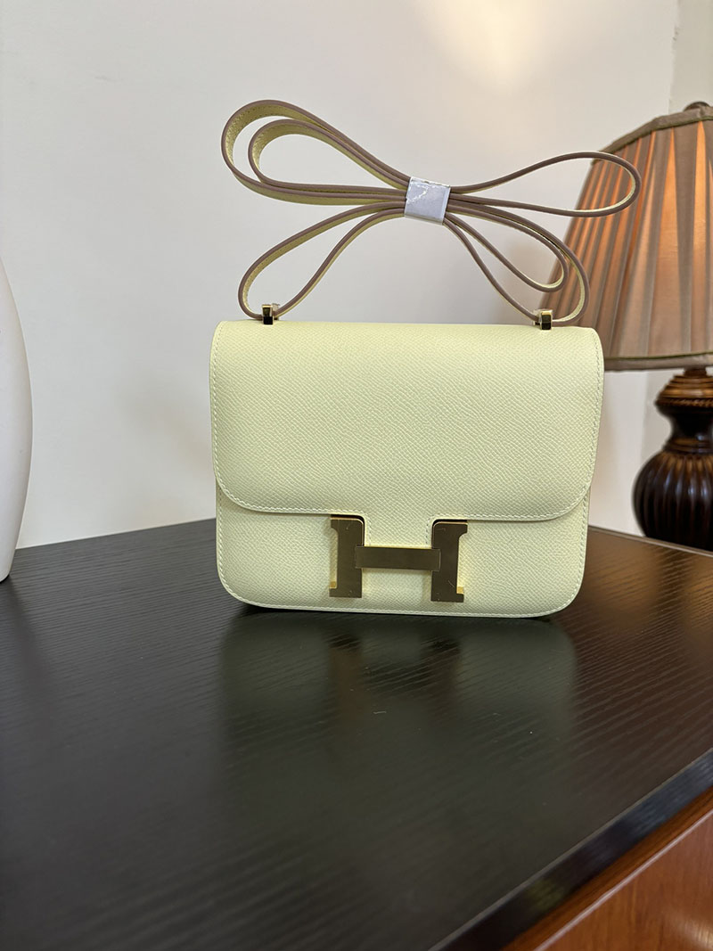 エルメス コンスタンス 超N品 HERMES コンスタンス3 ミニ ジョーヌプッサン ヴォーエプソン ゴールド\シルバー金具 2524294 - 画像 (2)
