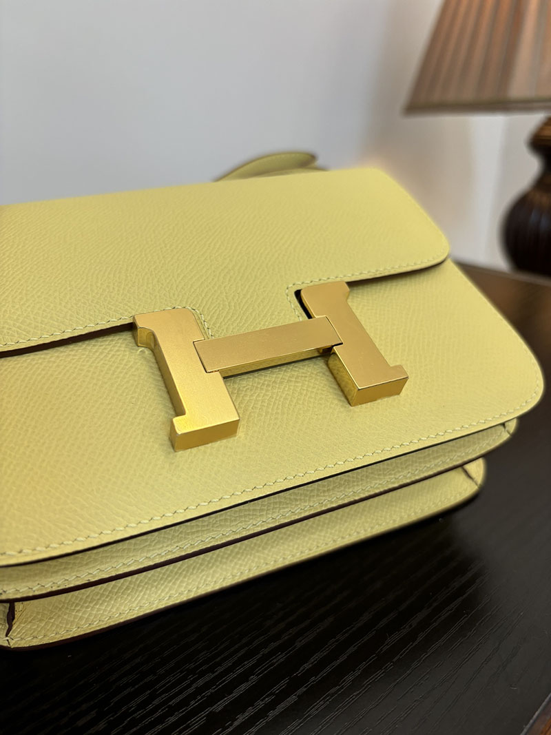 エルメス コンスタンス 超N品 HERMES コンスタンス3 ミニ ライム ヴォーエプソン ゴールド\シルバー金具 2524298 - 画像 (8)