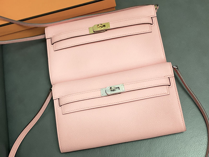 エルメス ケリー トゥー ゴー 定価 HERMES ケリーウォレット ロング トゥーゴー ローズサクラ ヴォーエプソン シルバー金具 2524329 - 画像 (2)
