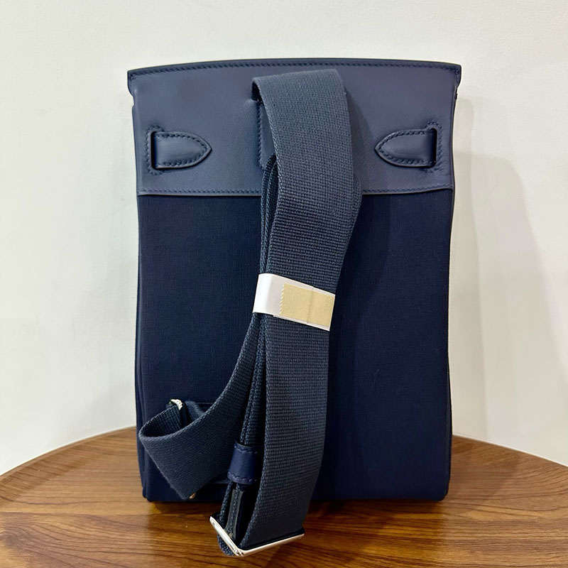 エルメス ケリー アッカド 定価 HERMES ケリー アッカド HAC A DOS ディープブルー トワル/スイフト シルバー金具 2524348 - 画像 (9)