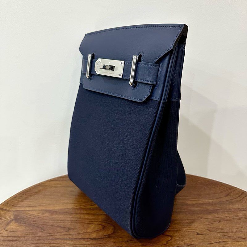 エルメス ケリー アッカド 定価 HERMES ケリー アッカド HAC A DOS ディープブルー トワル/スイフト シルバー金具 2524348 - 画像 (8)