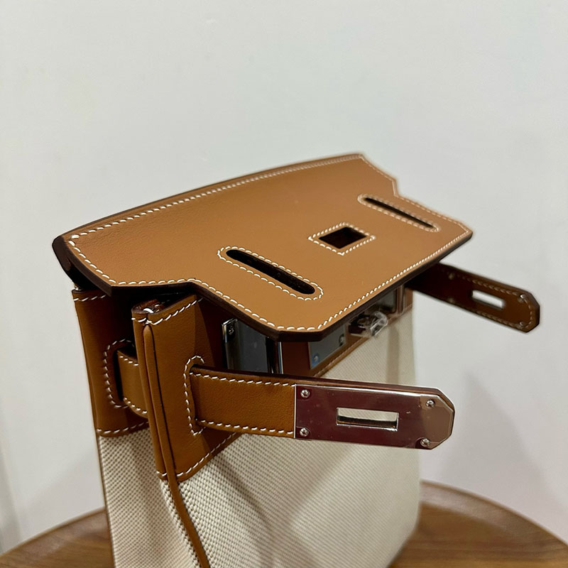 エルメス ケリーアッカド コーデ HERMES ケリー アッカド HAC A DOS ゴールド トワル/スイフト シルバー金具 2524349 - 画像 (2)