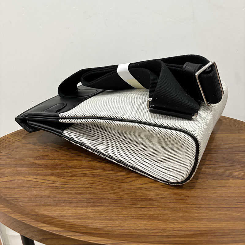 エルメス ケリーアッカド コーデ HERMES ケリー アッカド HAC A DOS 黒 ブラック トワル/スイフト シルバー金具 2524350 - 画像 (5)