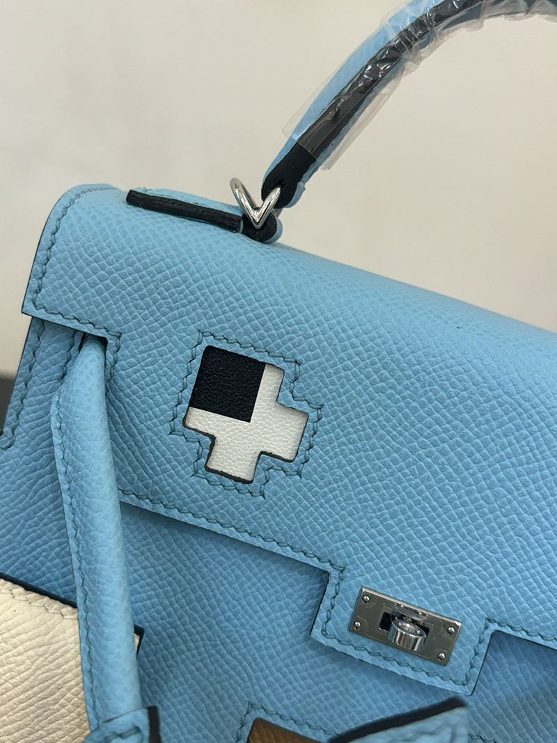 エルメス ケリードール 定価 HERMES ケリードールピクト ブルーノール/ブラック/ホワイト/カプシーヌ エプソン シルバー金具 2524386 - 画像 (8)