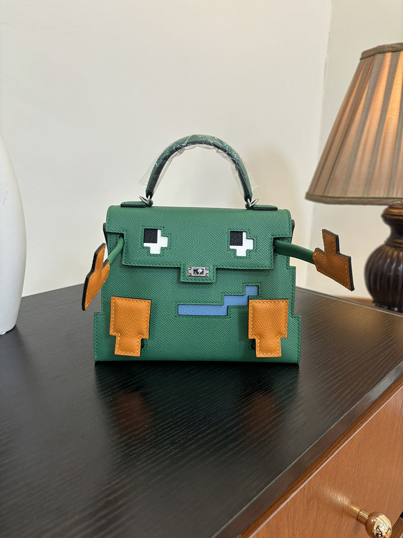 エルメス ケリードール 定価 HERMES ケリードールピクト ヴェールヴェルティゴ×ゴールド×ブルーザンジバル×グリミスティ エプソン シルバー金具 2524392 - 画像 (2)