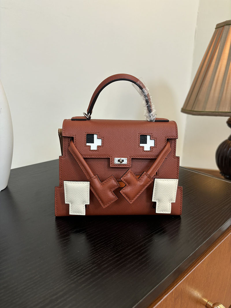 エルメス ケリードール 定価