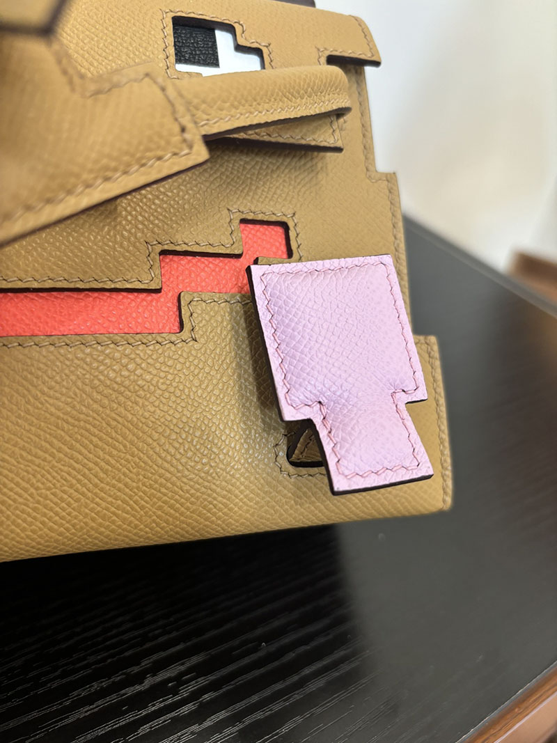 エルメス ケリードール 定価 HERMES ケリードールピクト チャイ/モーヴシルベストル/セレステ/テールバテュー ベージュ ピンク エプソン シルバー金具 2524395 - 画像 (3)
