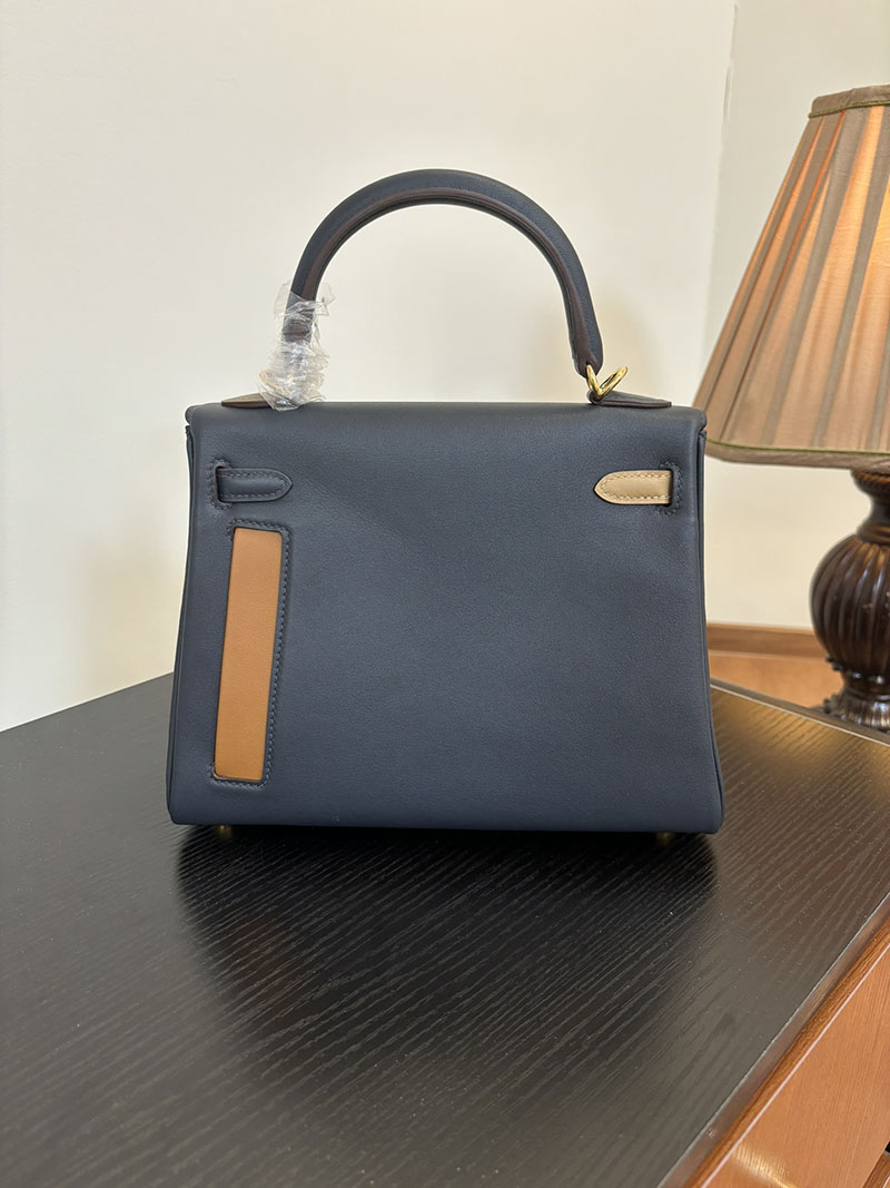 エルメス HERMES ケリー25 カラーマティック 内縫い クロ×チャイ×エトゥープ×ゴールド×ブルー ヴォー・スイフト ゴールド金具 2524464 - 画像 (8)