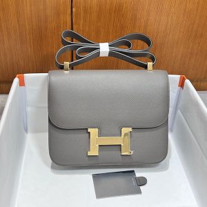 コンスタンス24 定価