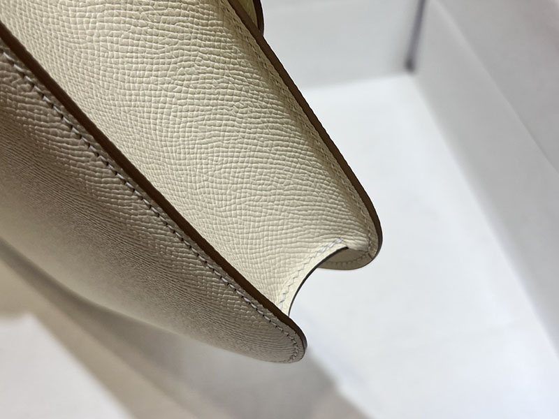 エルメススーパーコピー コンスタンス24 定価 HERMES コンスタンス1 24MM クレ ヴォーエプソン ゴールド金具 2524482 - 画像 (3)