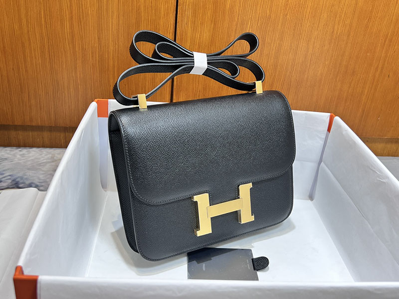 エルメススーパーコピー コンスタンス24 定価 HERMES コンスタンス1 24MM 黒 ブラック ヴォーエプソン ゴールド金具 2524484 - 画像 (9)