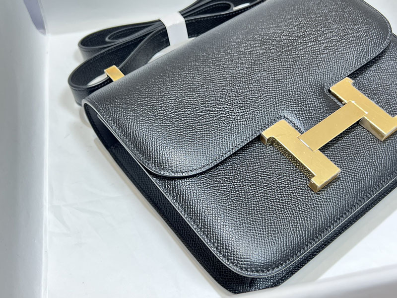 エルメススーパーコピー コンスタンス24 定価 HERMES コンスタンス1 24MM 黒 ブラック ヴォーエプソン ゴールド金具 2524484 - 画像 (4)