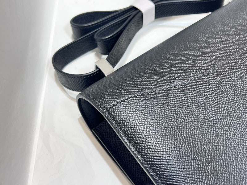 エルメススーパーコピー コンスタンス 24 ミロワール 定価 HERMES コンスタンス1 24MM 黒 ブラック ヴォーエプソン シルバー金具 2524485 - 画像 (4)