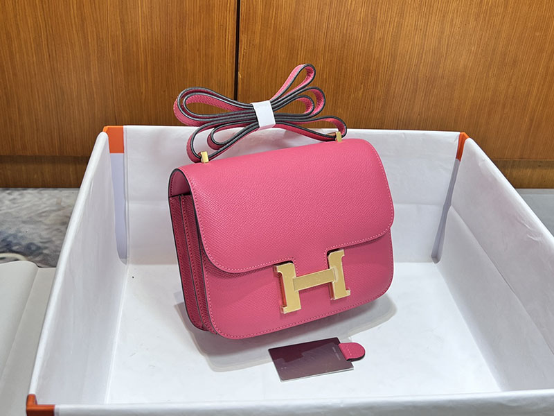 エルメススーパーコピー コンスタンス ミニ 定価 HERMES コンスタンス1 ミニ ローズアザレ ヴォーエプソン ゴールド金具 2524489 - 画像 (9)