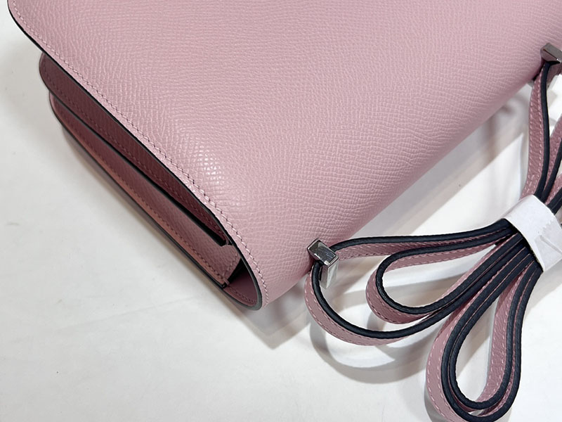エルメススーパーコピー コンスタンス ミニ 定価 HERMES コンスタンス1 ミニ ローズサクラ ヴォーエプソン シルバー金具 2524491 - 画像 (6)