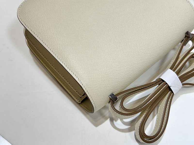 エルメススーパーコピー コンスタンス ミニ 定価 HERMES コンスタンス1 ミニ クレ ヴォーエプソン シルバー金具 2524495 - 画像 (5)