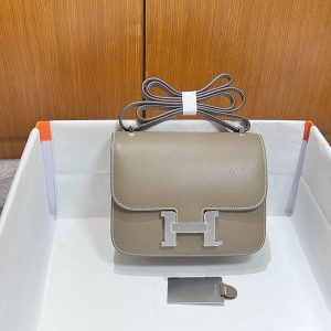 コンスタンス ミニ 定価