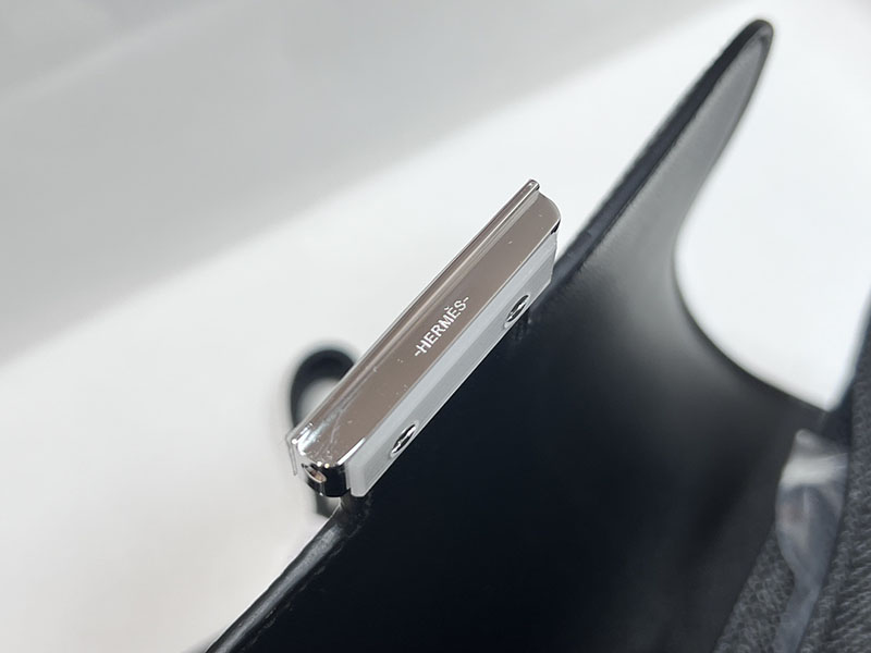 エルメススーパーコピー コンスタンス ミニ 定価 HERMES コンスタンス1 ミニ 黒 ブラック ヴォーエプソン シルバー金具 2524499 - 画像 (2)