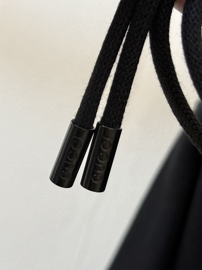GUCCI グッチ コットンジャージー プリント フーデッド スウェットシャツ ブラック 2524553 グッチ パーカー アウトレット - 画像 (8)