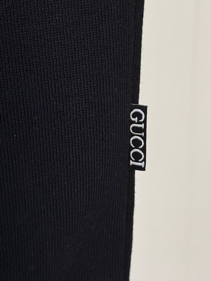 GUCCI グッチ コットンジャージー プリント フーデッド スウェットシャツ ブラック 2524553 グッチ パーカー アウトレット - 画像 (6)