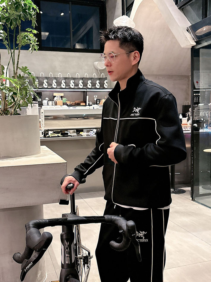 最高級アークテリクススーパーコピー ARC’TERYX カジュアルセットアップ 上下セット ブラック 2524675 アークテリクス 店舗 アウトレット - 画像 (9)