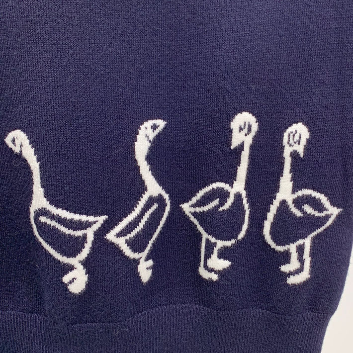 最高級トムブラウンスーパーコピー Thom Browne ウール セーター インターシャニット ネイビー 2524709 トムブラウン ニット - 画像 (4)