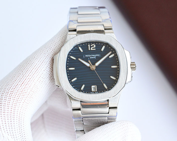 最高級パテックフィリップスーパーコピー PATEK PHILIPPE ノーチラス レディース 7118/1A-001 パテックフィリップ レディース 人気 - 画像 (8)