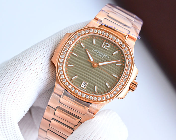 最高級パテックフィリップスーパーコピー PATEK PHILIPPE ノーチラス 7010/1R-012 ゴールデン・ブラウン レディース 腕時計 - 画像 (9)