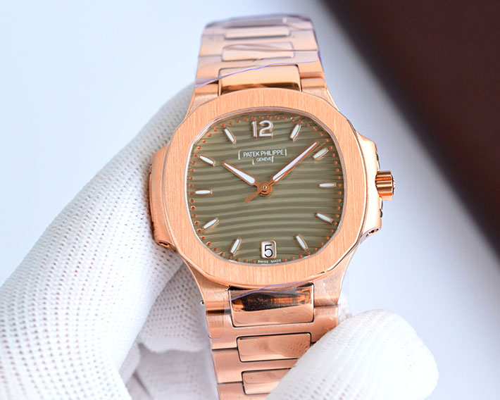 最高級パテックフィリップスーパーコピー PATEK PHILIPPE ノーチラス 7010/1R-012 ゴールデン・ブラウン レディース 腕時計 - 画像 (5)