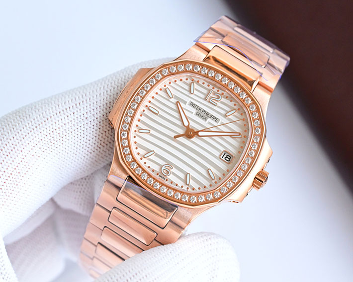 最高級パテックフィリップスーパーコピー PATEK PHILIPPE ノーチラス 7010/1R-011 ゴールデン・ブラウン レディース 腕時計 - 画像 (9)