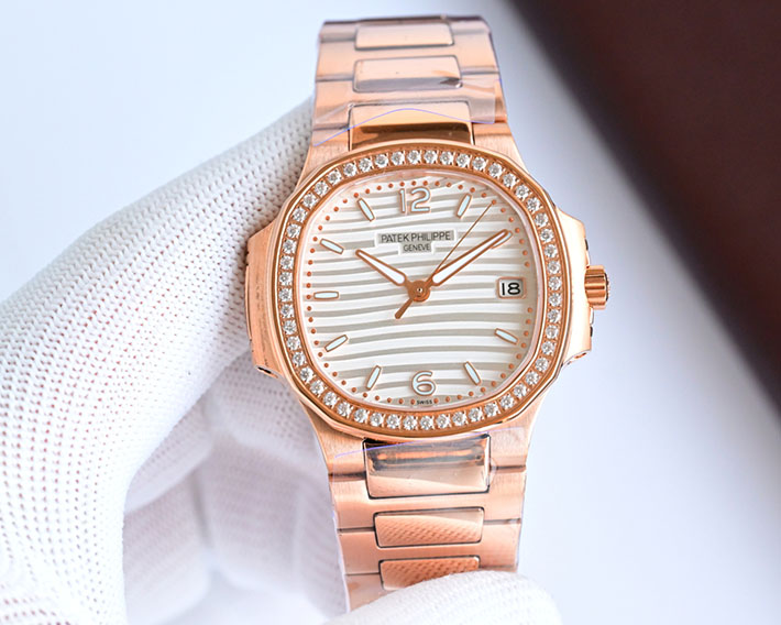 最高級パテックフィリップスーパーコピー PATEK PHILIPPE ノーチラス 7010/1R-011 ゴールデン・ブラウン レディース 腕時計 - 画像 (8)
