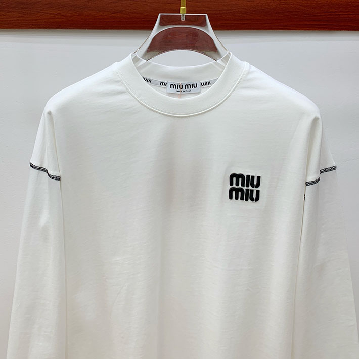 最高級MiuMiuスーパーコピー MiuMiu Tシャツ 長袖 カットソー コットン ロゴT クルーネック ホワイト 2524758 Miumiu Tシャツ アウトレット - 画像 (9)