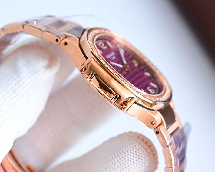 最高級パテックフィリップスーパーコピー PATEK PHILIPPE ノーチラス レディース 7010R-013 レディース 腕時計 - 画像 (7)