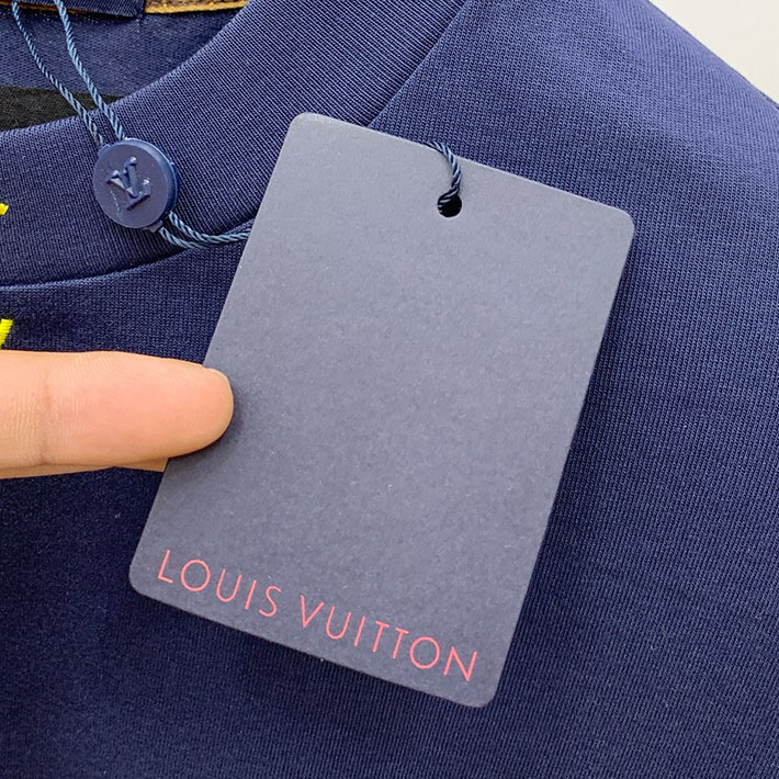 最高級ルイヴィトンスーパーコピー服 Louis Vuitton LVロングスリーブTシャツ ネイビー 2524767 ルイヴィトン Tシャツ 新作 - 画像 (9)