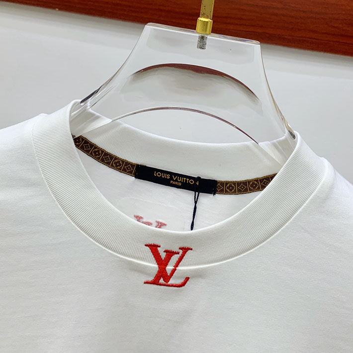最高級ルイヴィトンスーパーコピー服 Louis Vuitton LVロングスリーブTシャツ ホワイト 2524768 ルイヴィトン Tシャツ 新作 - 画像 (7)