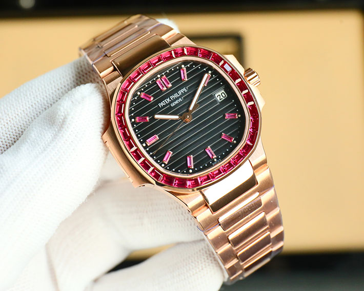 最高級パテックフィリップスーパーコピー ノーチラス Off Catalogue Nautilus Platinum Ruby Bezel 5711/112P-001 - 画像 (9)