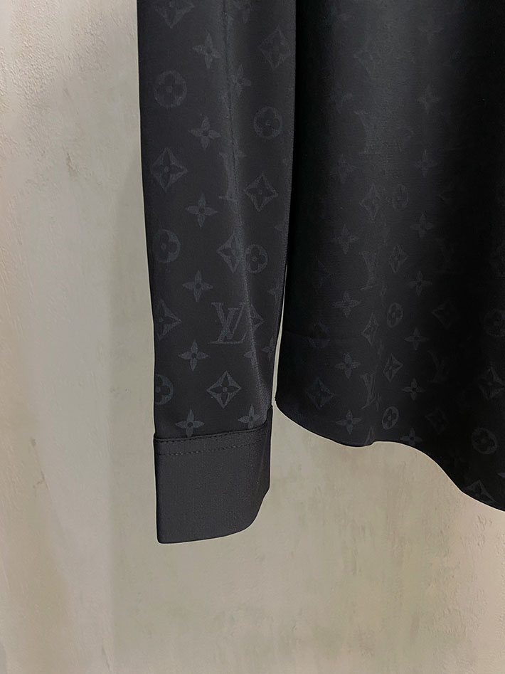 最高級ルイヴィトンスーパーコピー服 Vuitton ミニ モノグラム シルクイブニングシャツ ブラック 2524807 ルイヴィトン ワイシャツ メンズ - 画像 (4)