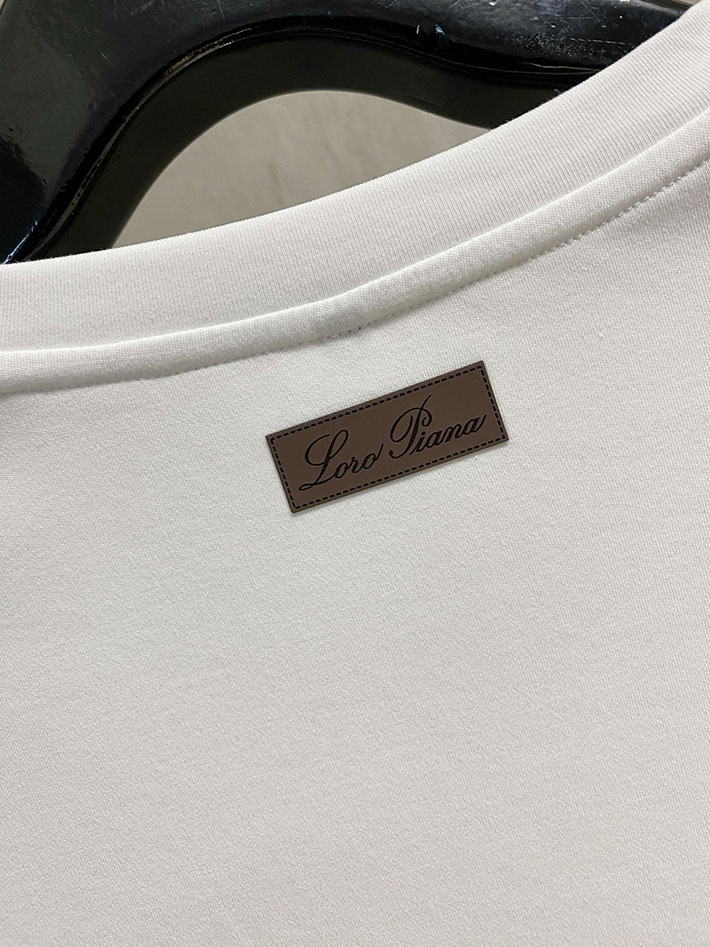 最高級ロロ・ピアーナスーパーコピー LoroPiana メンズ Tシャツ 長袖 クルーネック ホワイト 2524823 ロロピアーナ アウトレット 店舗 - 画像 (4)