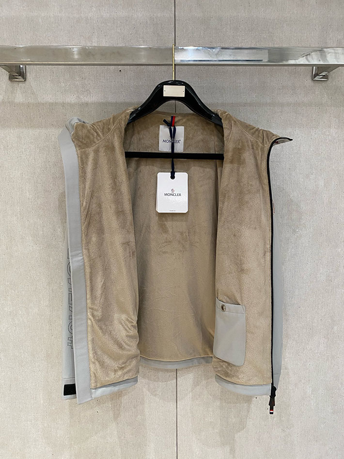 最高級モンクレールスーパーコピー MONCLER 2025新作 フード付きジャケット FANES グレー 2524848 モンクレール フリース メンズ - 画像 (6)