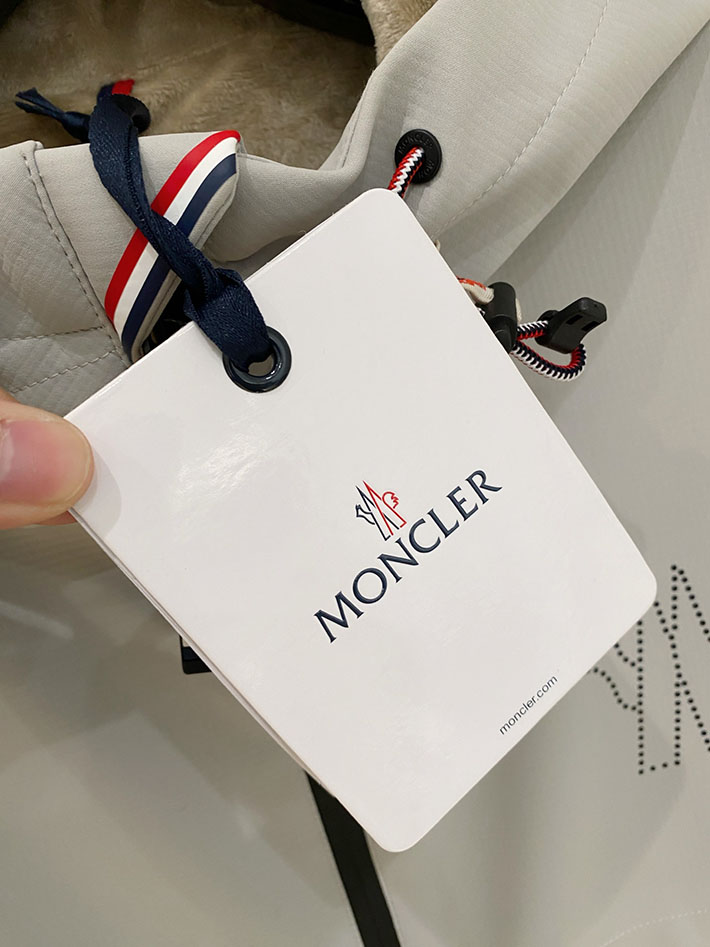 最高級モンクレールスーパーコピー MONCLER 2025新作 フード付きジャケット FANES グレー 2524848 モンクレール フリース メンズ - 画像 (5)
